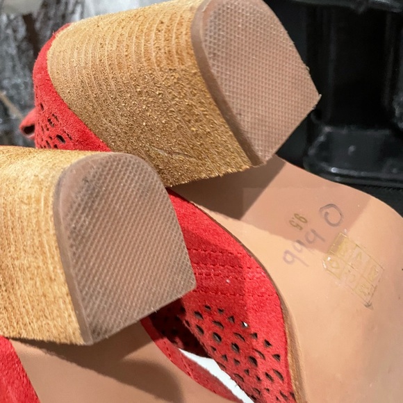Jeffrey Campbell red-orange suede cutout design booties sz 9.5 - Picture 9 of 14